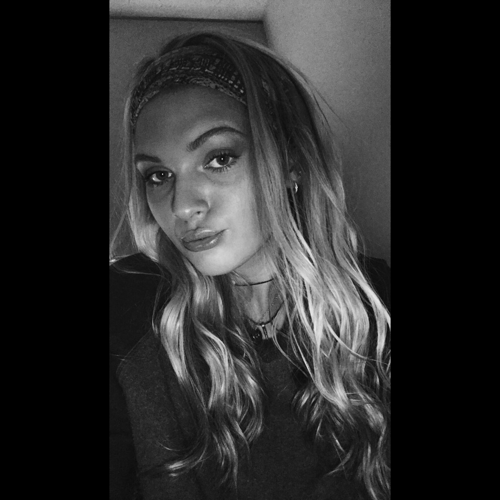 Meet your Posher, Chassidy